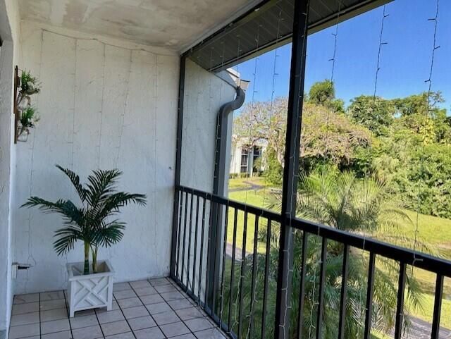 1006 Green Pine Boulevard, Unit G2, West Palm Beach, FL 33409 Photo