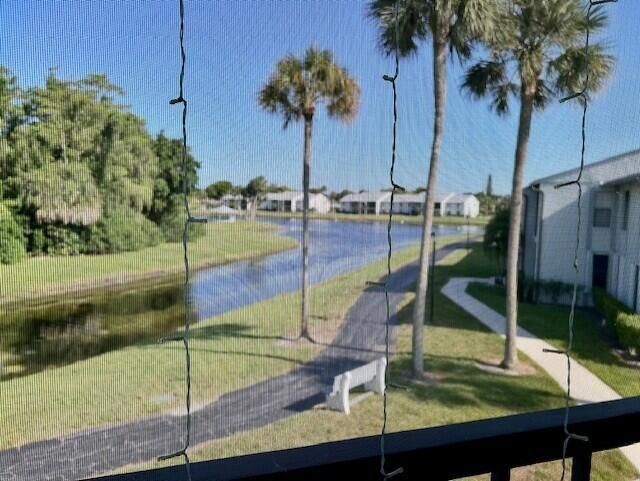 1006 Green Pine Boulevard, Unit G2, West Palm Beach, FL 33409 Photo