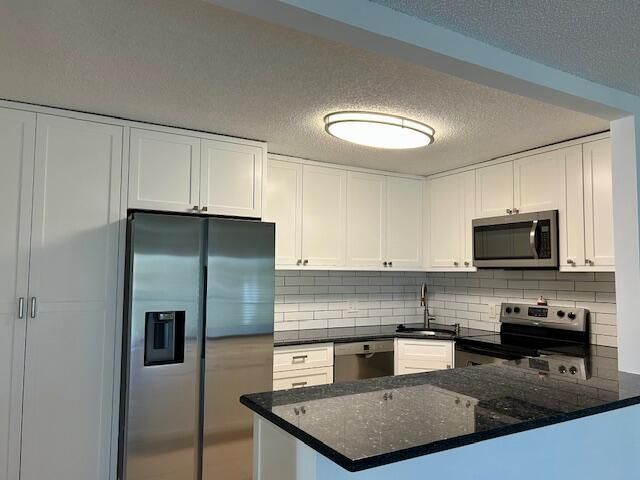 1006 Green Pine Boulevard, Unit G2, West Palm Beach, FL 33409 Photo
