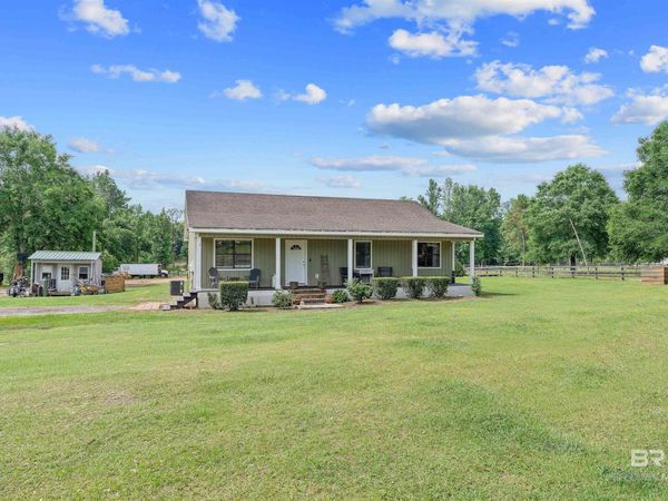 22660 Wing Lane, Robertsdale, AL 36567