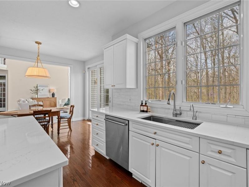 6030 Penfield Lane, Solon, OH 44139 Photo 11