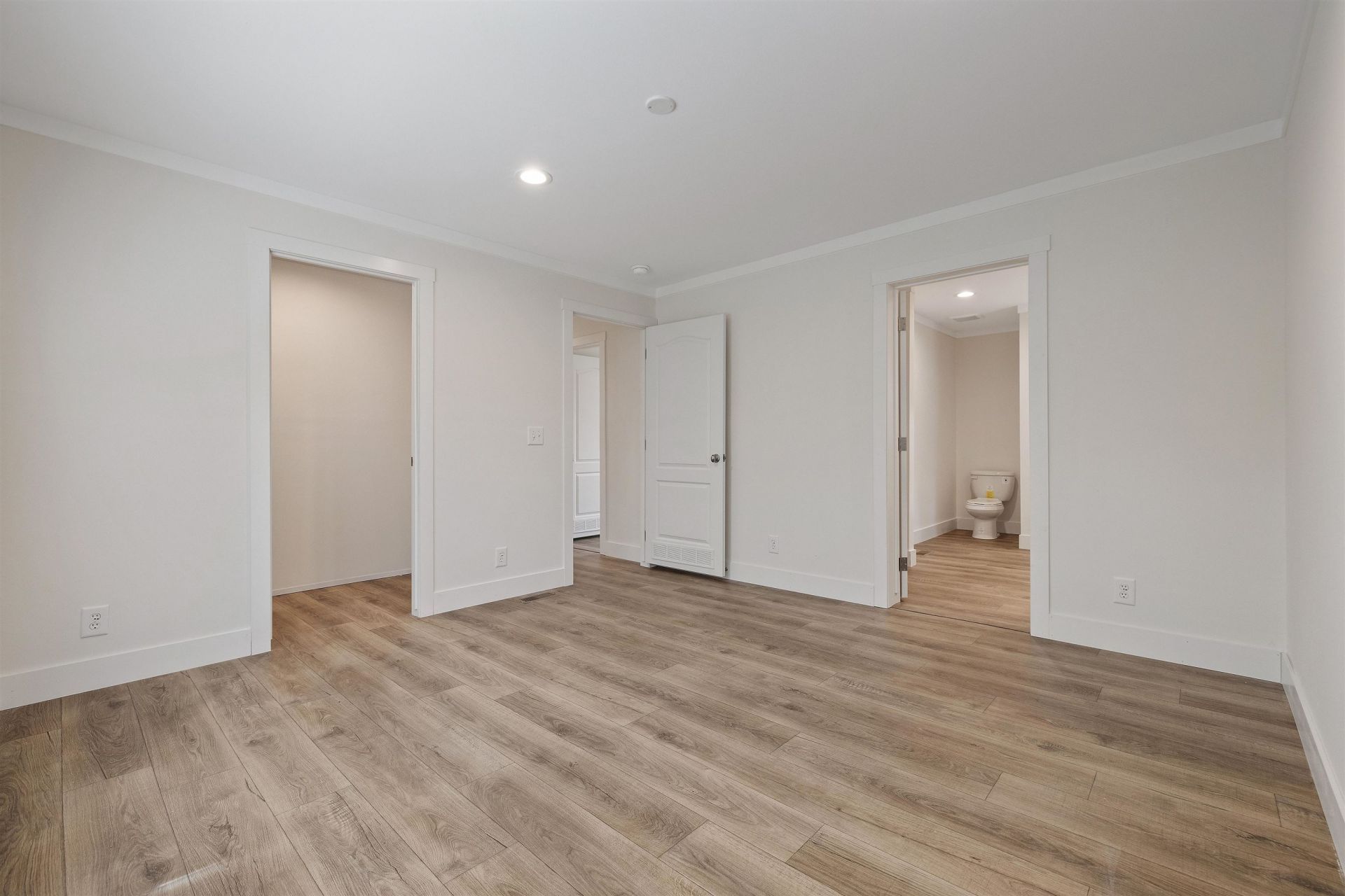 5540 Daffodil Dr.  Photo 12