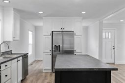 5540 Daffodil Dr.  photo 4
