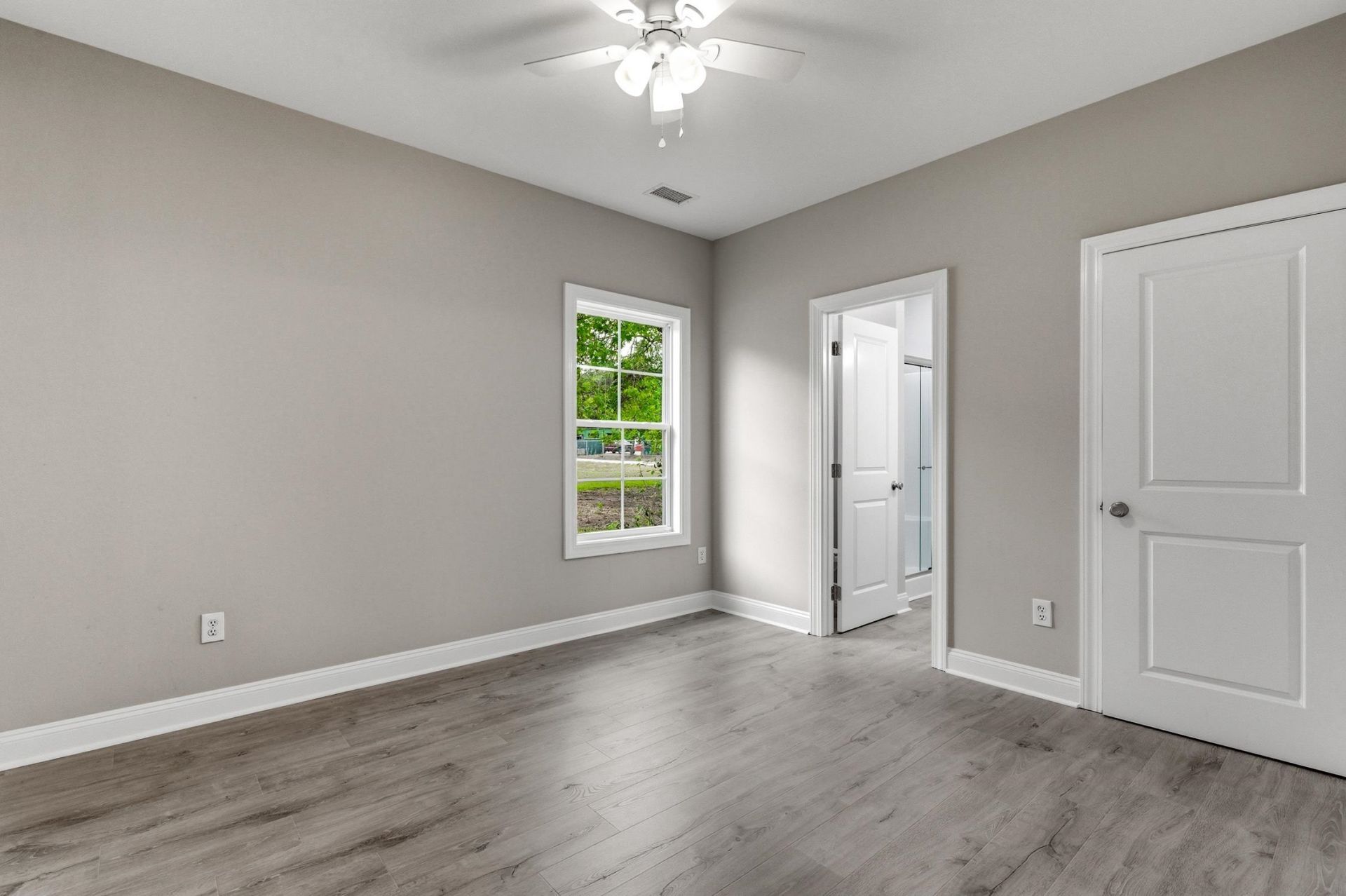 1674 Cenith Dr. Photo 17