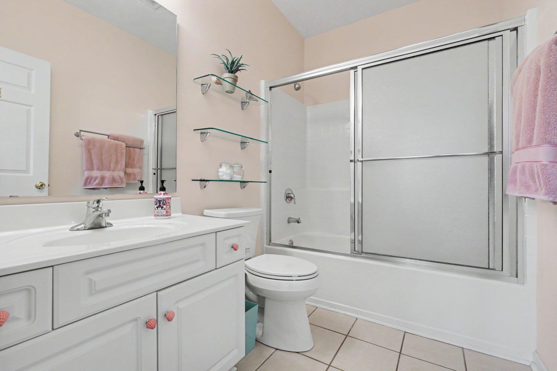 601 Hillside Dr. N Photo 23