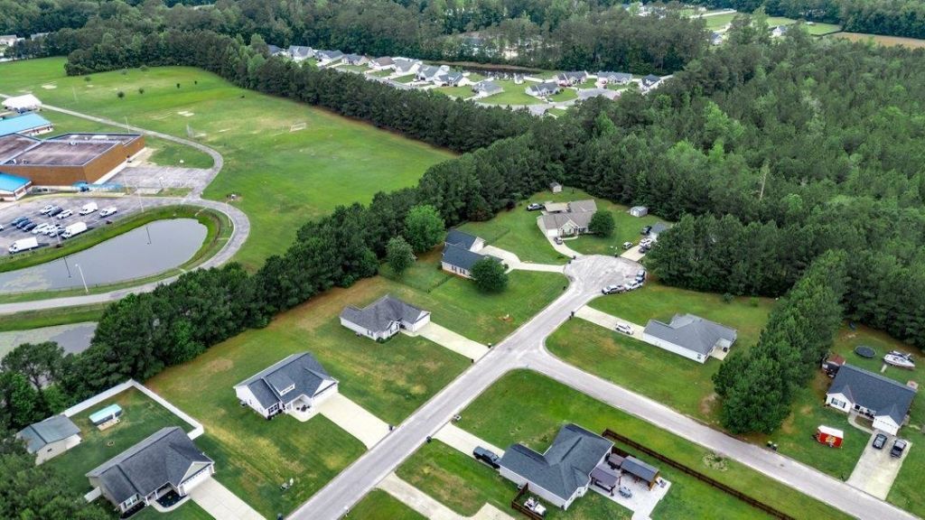 119 Fox Trot Dr.  Photo 14