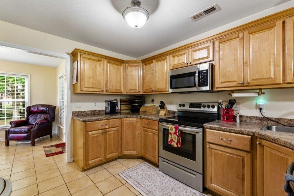 119 Fox Trot Dr.  Photo 26
