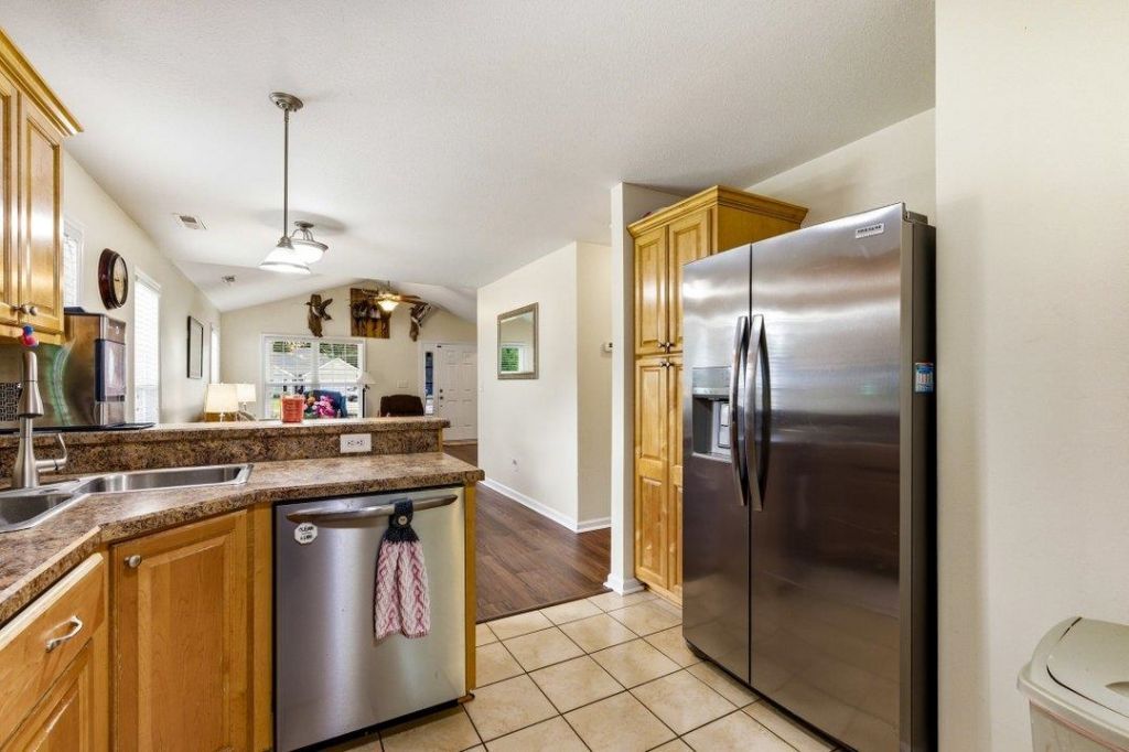 119 Fox Trot Dr.  Photo 28