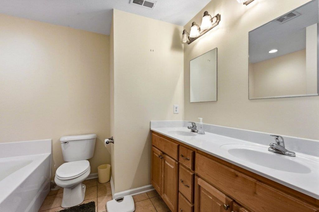 119 Fox Trot Dr.  Photo 33