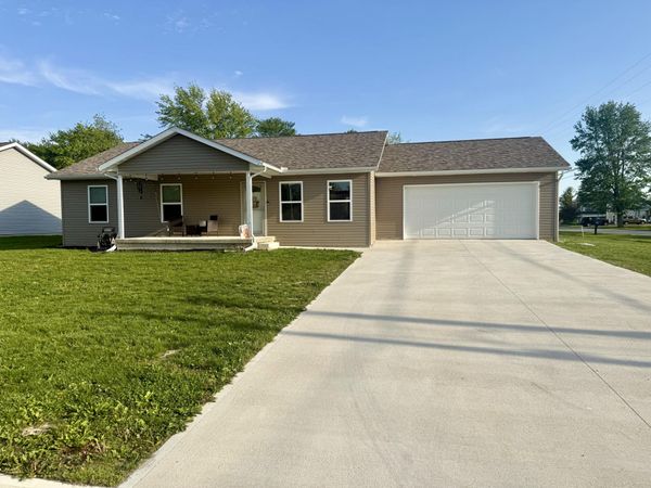 210 N Pike Street, Anna, OH 45302