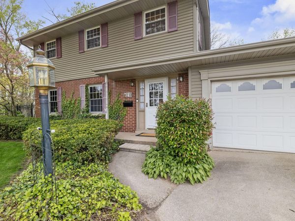 218 W 38th Court , Griffith, IN 46319