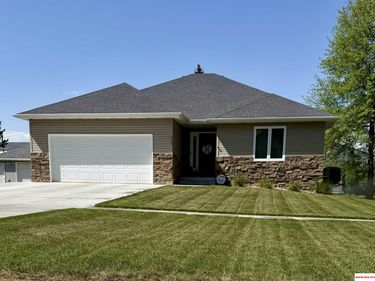 533 Ash Street , Adams, NE 68301