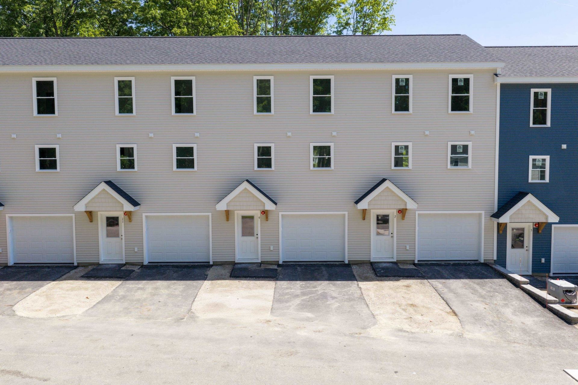 9 Lucy Lane, Peterborough, NH 03458 Main Photo