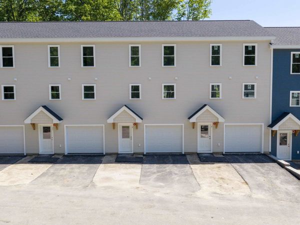 9 Lucy Lane, Peterborough, NH 03458