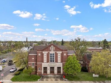19690 Cameron Street, Detroit, MI 48203