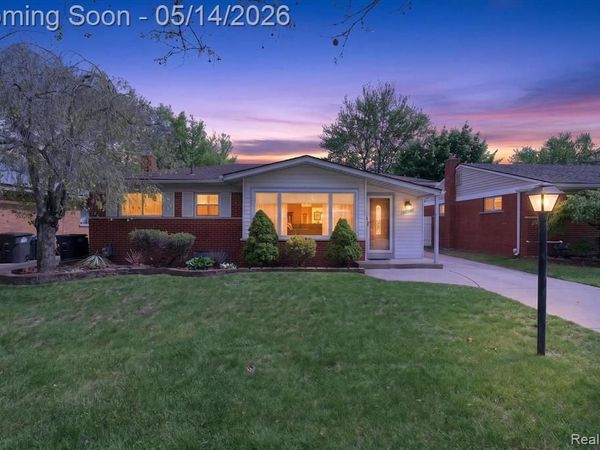 25023 Ward Street, Taylor, MI 48180