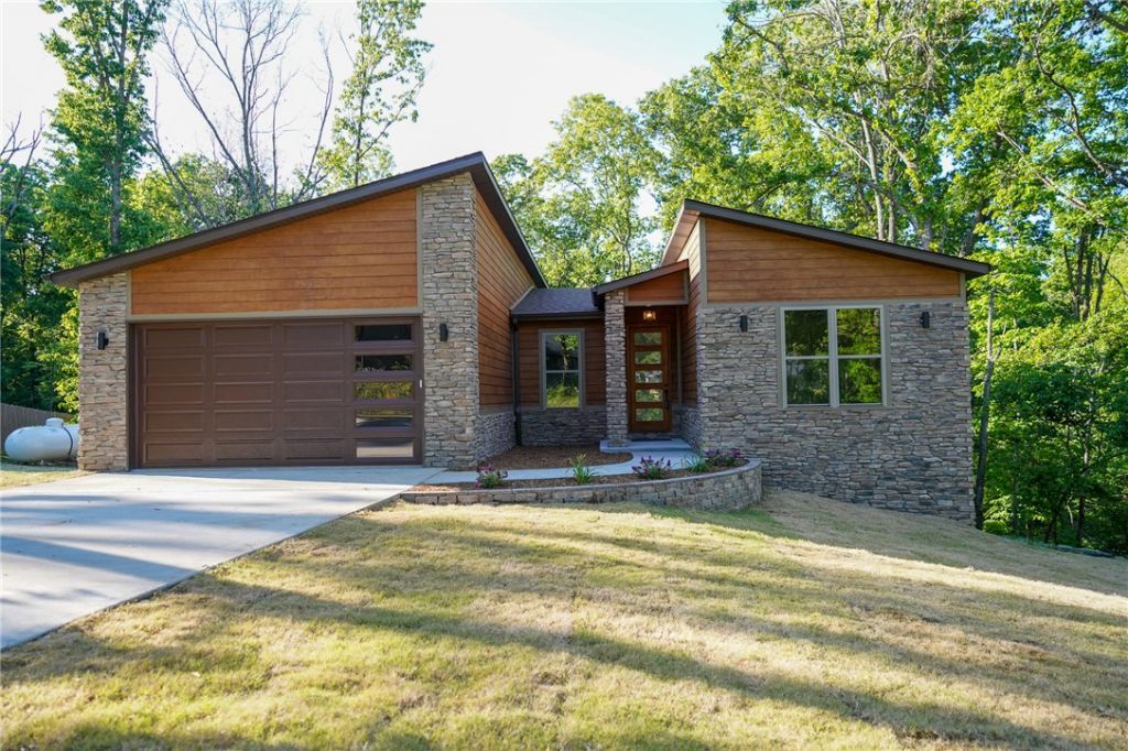 29 Kinross Drive, Bella Vista, AR 72715 Main Photo