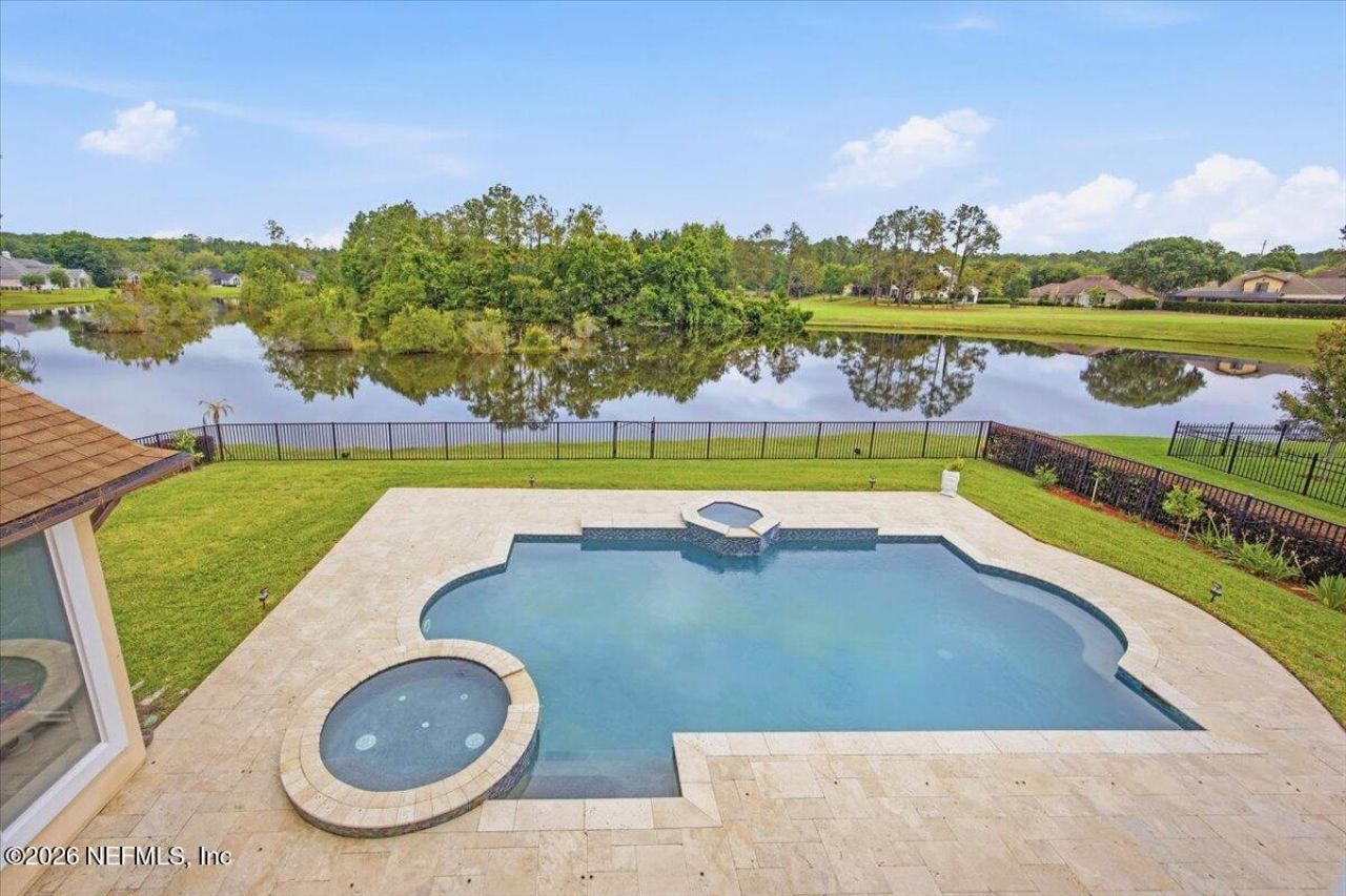 8219 Chester Lake Road N, Jacksonville, FL 32256 Photo