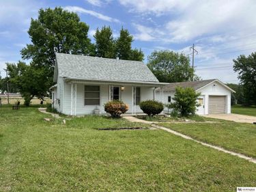 582 Calhoun Street , Tecumseh, NE 68450
