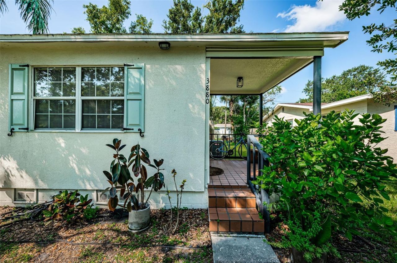 3880 Haines Road N, Saint Petersburg, FL 33703 Photo