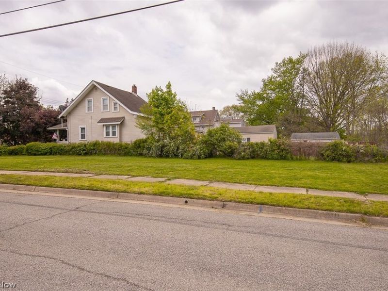 1151 Harpster Avenue, Akron, OH 44314 Photo 1