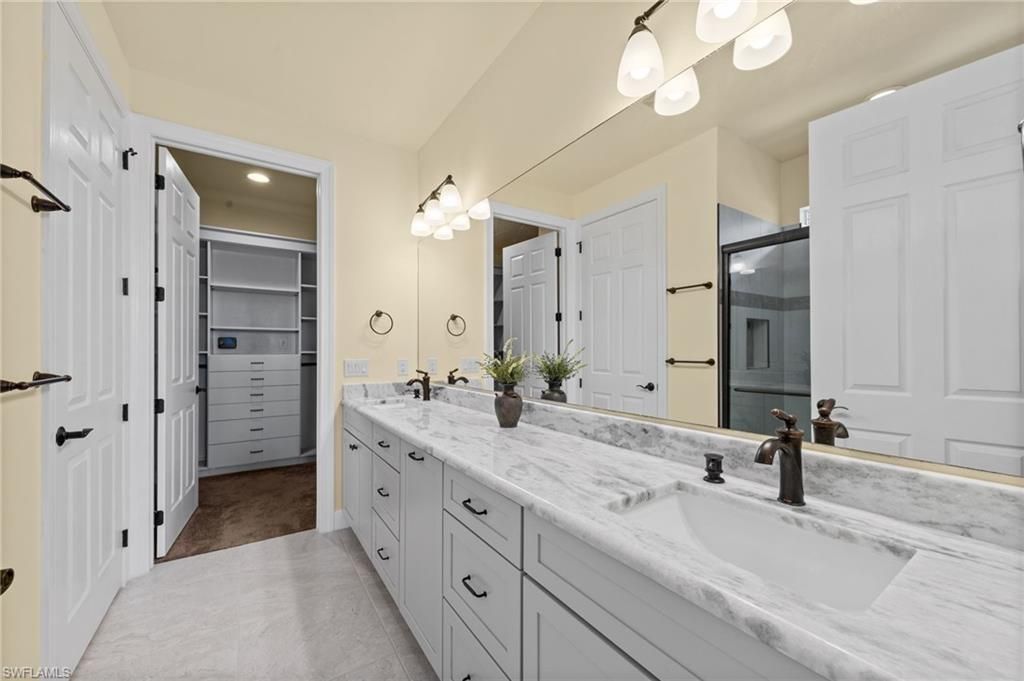 10586 Tidewater Key Blvd, Estero, FL 33928 Photo