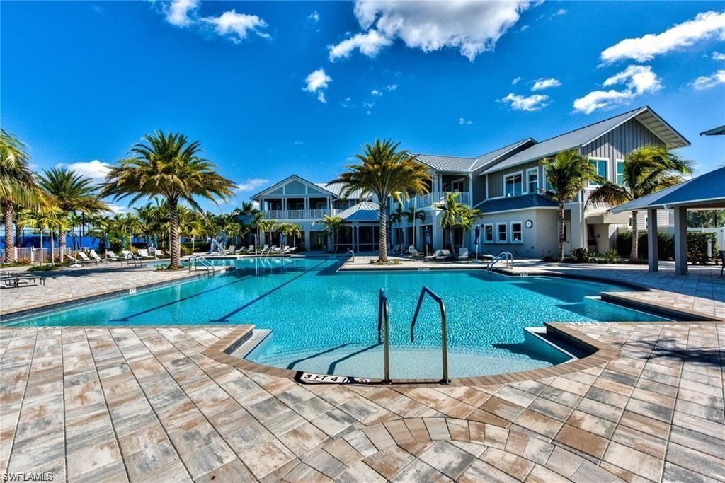 10586 Tidewater Key Blvd, Estero, FL 33928 Photo