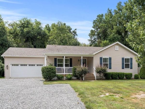 305 Cedar Lane, COLONIAL BEACH, VA 22443