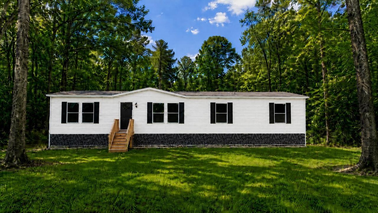 5548 Daffodil Dr. Photo 1
