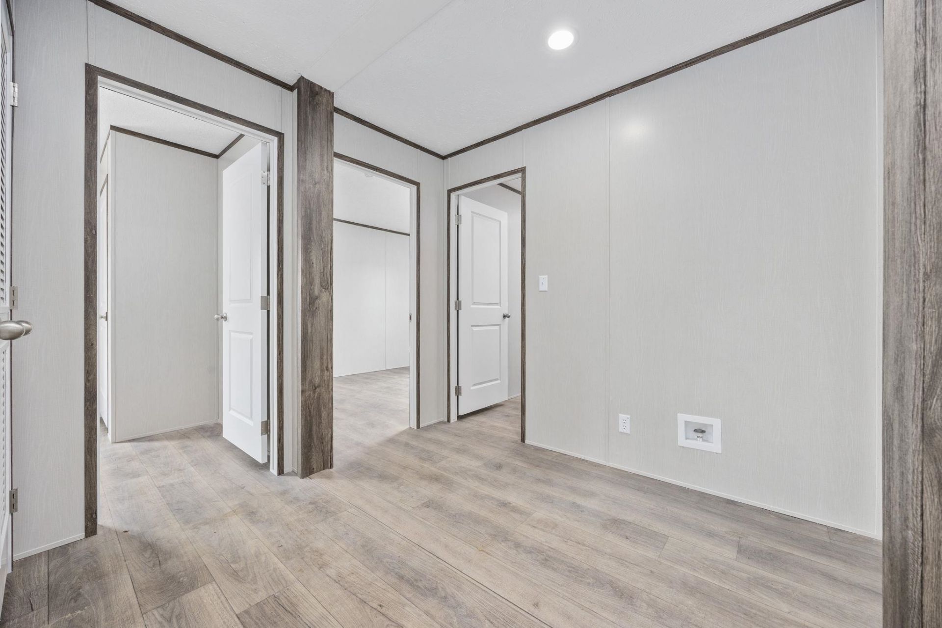 5548 Daffodil Dr.  Photo 21