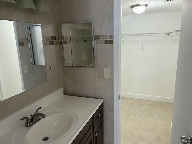 3432 NW 86th Way, Unit D204, Sunrise, FL 33351 Photo