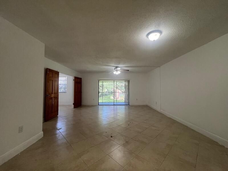 3432 NW 86th Way, Unit D204, Sunrise, FL 33351 Photo