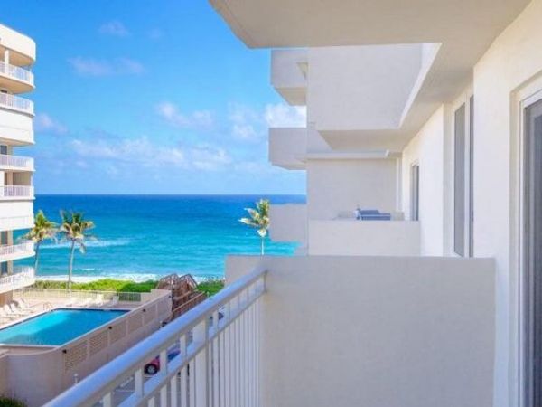 3215 S Ocean Boulevard, Unit 402, Highland Beach, FL 33487
