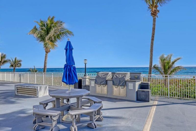 3215 S Ocean Boulevard, Unit 402, Highland Beach, FL 33487 Photo