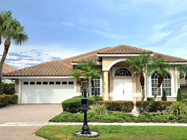 10653 St Thomas Drive, Boca Raton, FL 33498