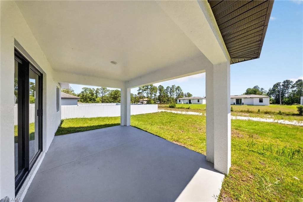 728 Brazos St E, Lehigh Acres, FL 33974 Photo