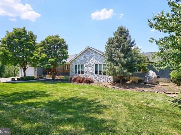 5 JAMES TRAIL, GETTYSBURG, PA 17325