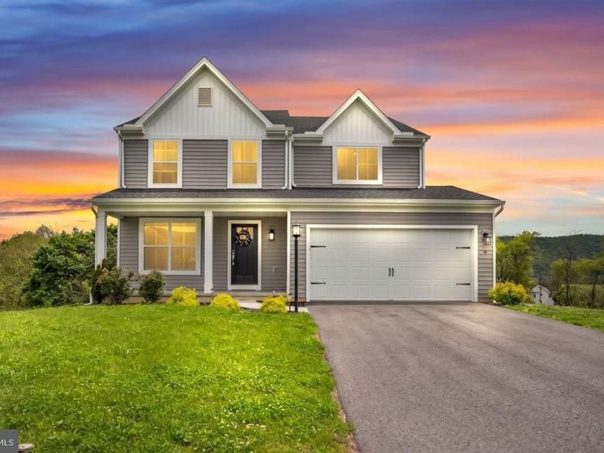 8 Weston Cir, Duncannon, PA 17020 Main Photo