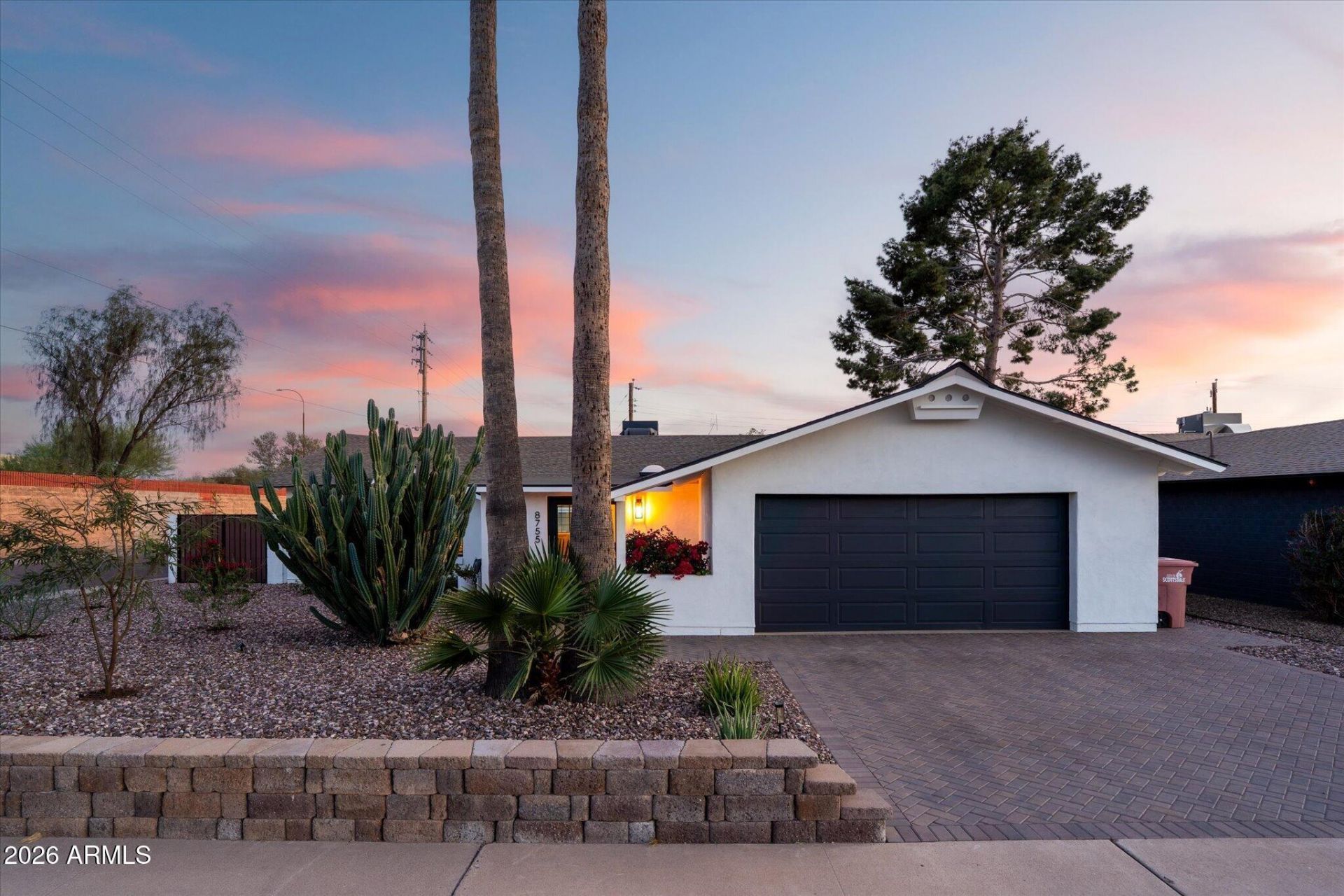 8755 E Plaza Avenue, Scottsdale, AZ 85250 Main Photo