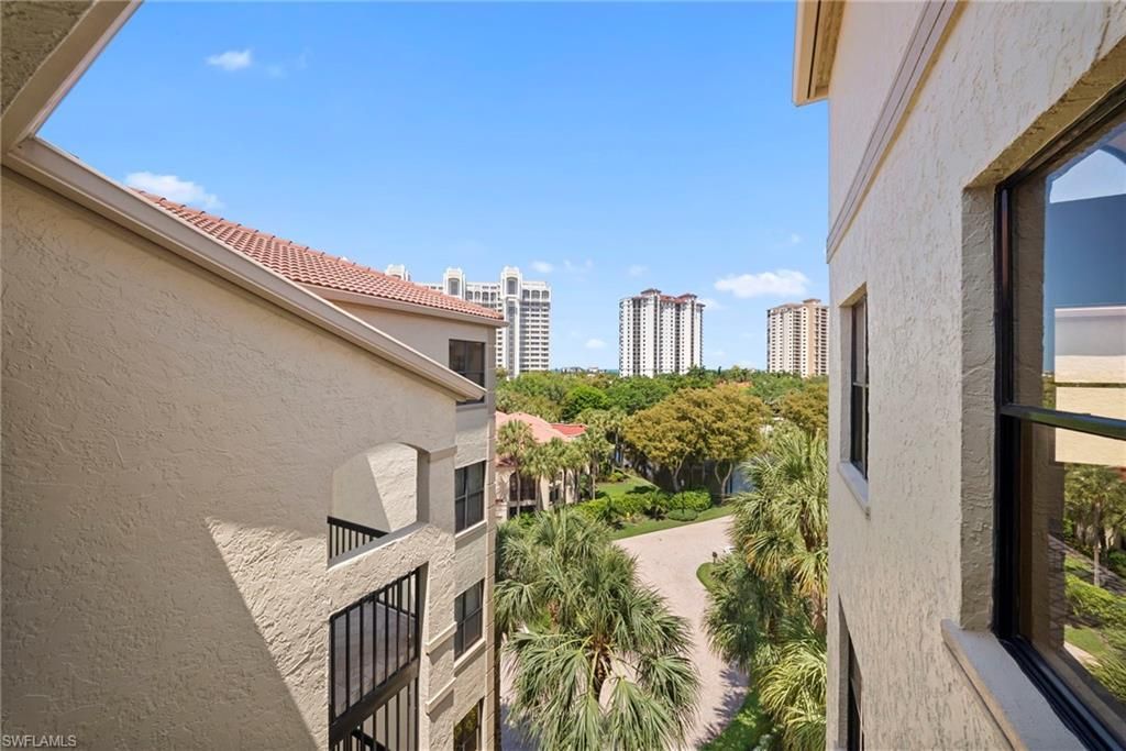 7008 Pelican Bay Blvd, Unit H501, Naples, FL 34108 Photo