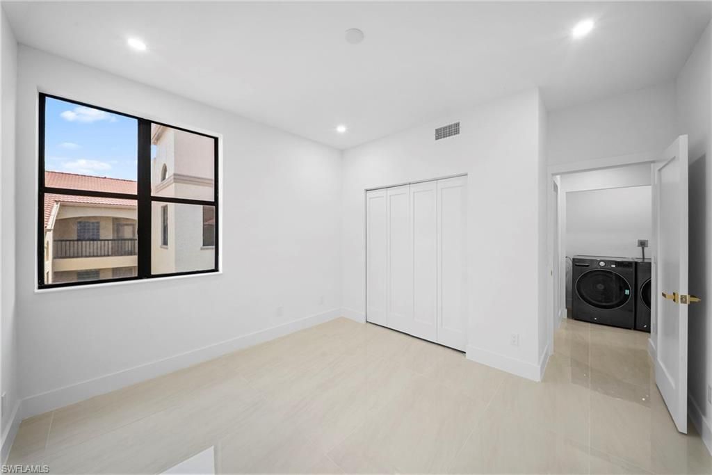 7008 Pelican Bay Blvd, Unit H501, Naples, FL 34108 Photo