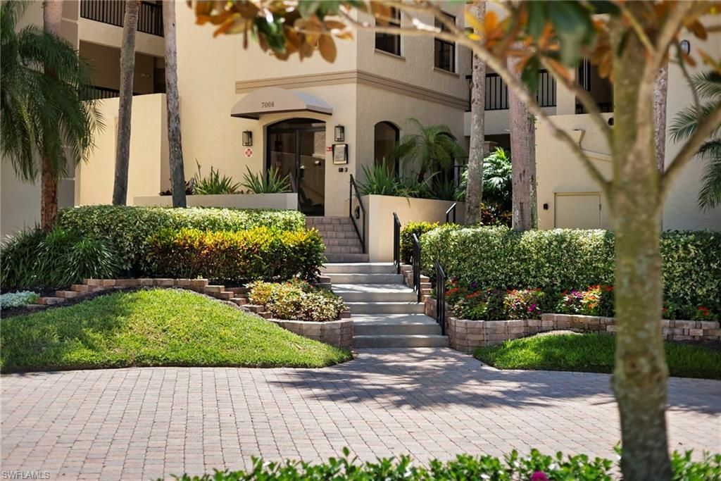 7008 Pelican Bay Blvd, Unit H501, Naples, FL 34108 Photo