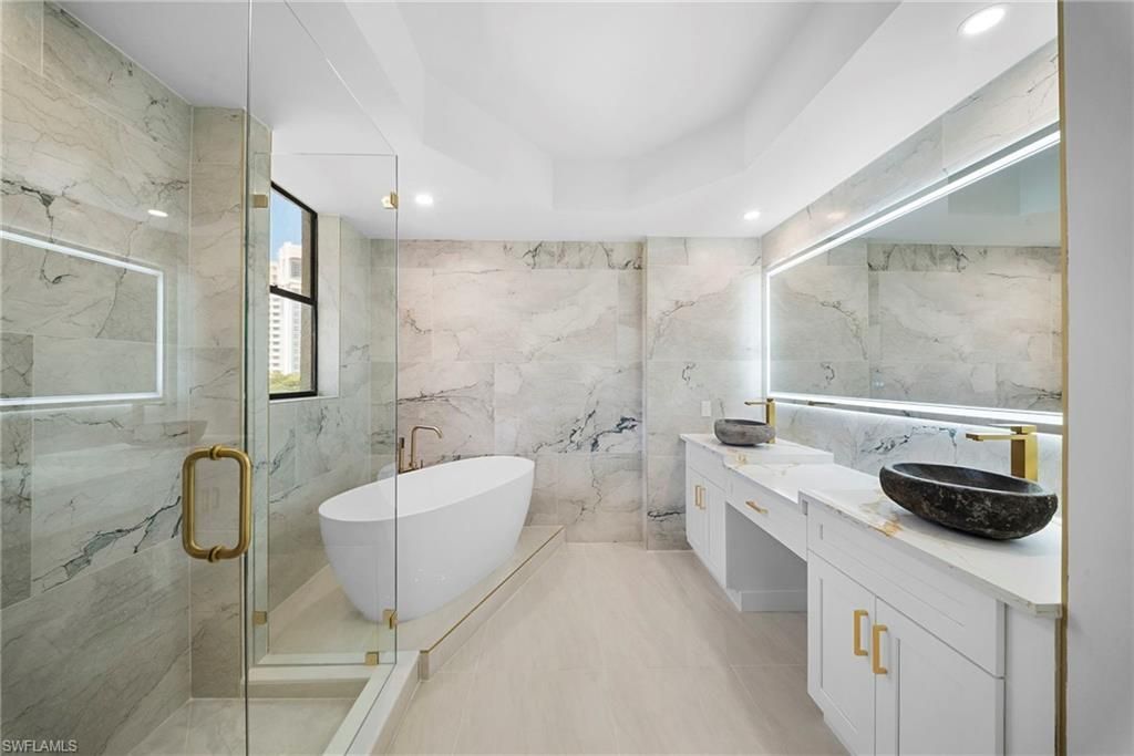 7008 Pelican Bay Blvd, Unit H501, Naples, FL 34108 Photo