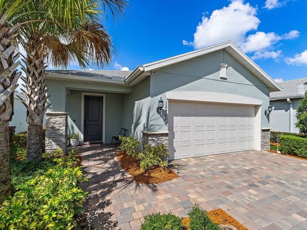 12480 SW Myrtle Oak Drive, Port St. Lucie, FL 34953