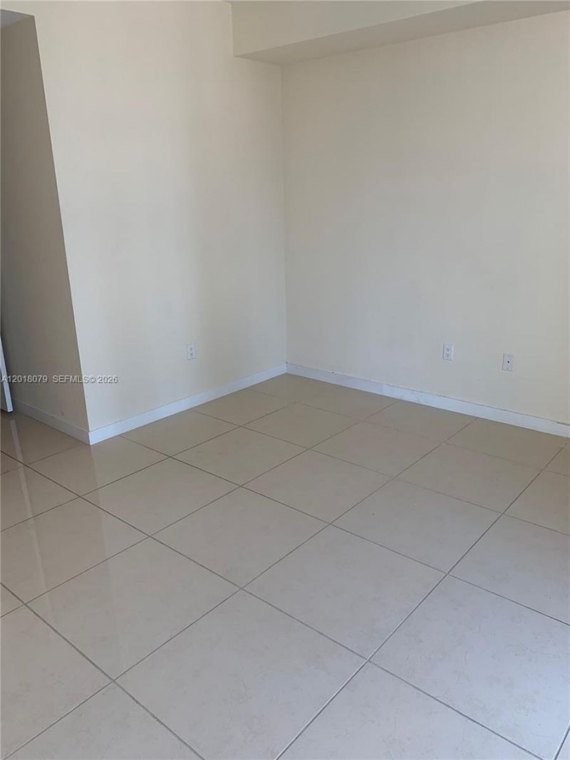 1111 SW 1st Ave, Unit 1921-N, Miami, FL 33130 Photo