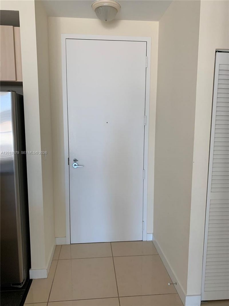 1111 SW 1st Ave, Unit 1921-N, Miami, FL 33130 Photo