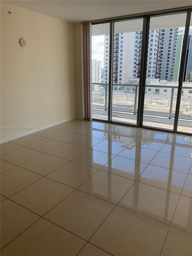 1111 SW 1st Ave, Unit 1921-N, Miami, FL 33130 Photo