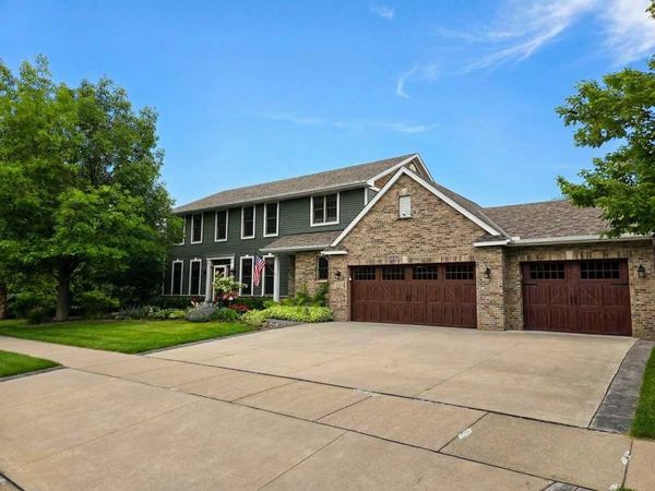 16917 73rd Place N, Maple Grove, MN 55311