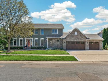 16917 73rd Place N, Maple Grove, MN 55311