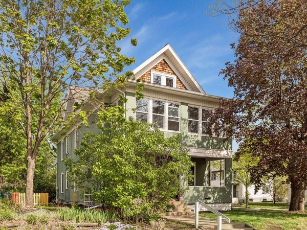 3245 22nd Avenue S, Minneapolis, MN 55407